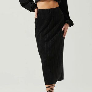 Cataleya Skirt by ASTR The Label